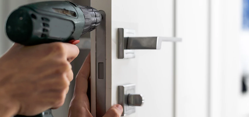 Locksmith For Lock Replacement Near Me in Porterville, CA