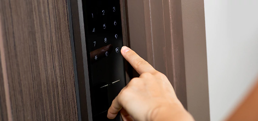 Smart Electric Locks Replacement Services in Porterville, CA