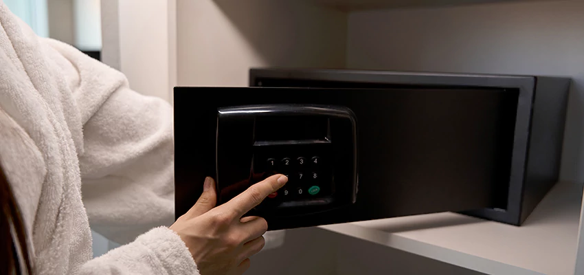 Safe Unlocking Service Company in Porterville, California